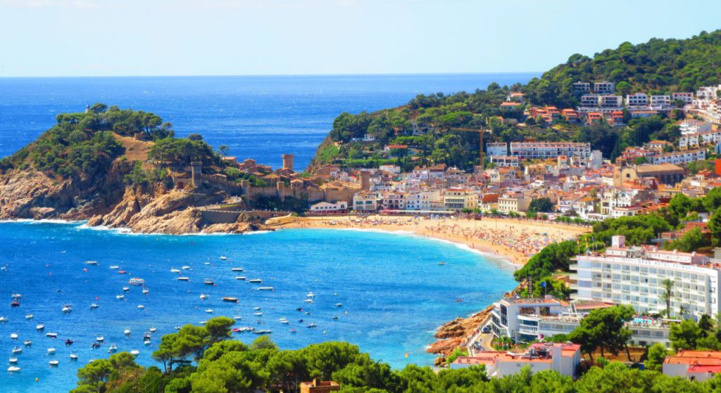 Spain introduces a new state of emergency: the timing of the recovery of tourism is postponed until May 2021