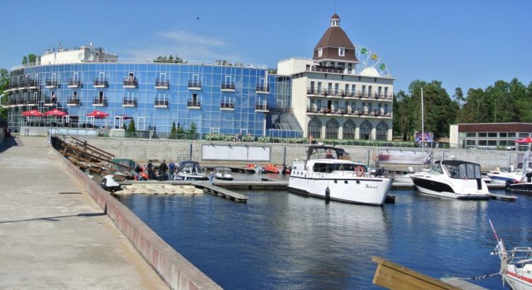 На продажу выставлены два участка яхт-клуба «Терийоки» в Зеленогорске
