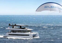 Silent Yachts electric catamarans now with kite sail