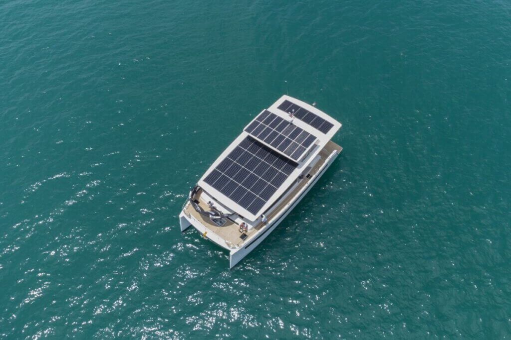 Silent Yachts electric catamarans now with kite sail