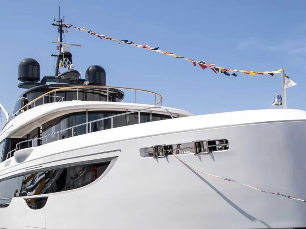 New Benetti Calex 67m superyacht launched