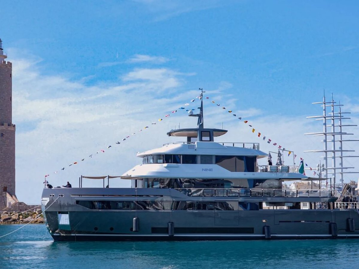 New Benetti Calex 67m superyacht launched