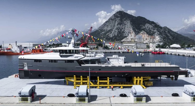 Damen Yachting спускает на воду первое судно поддержки YS 53